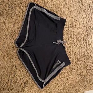 18/20, black and grey, justice active shorts
